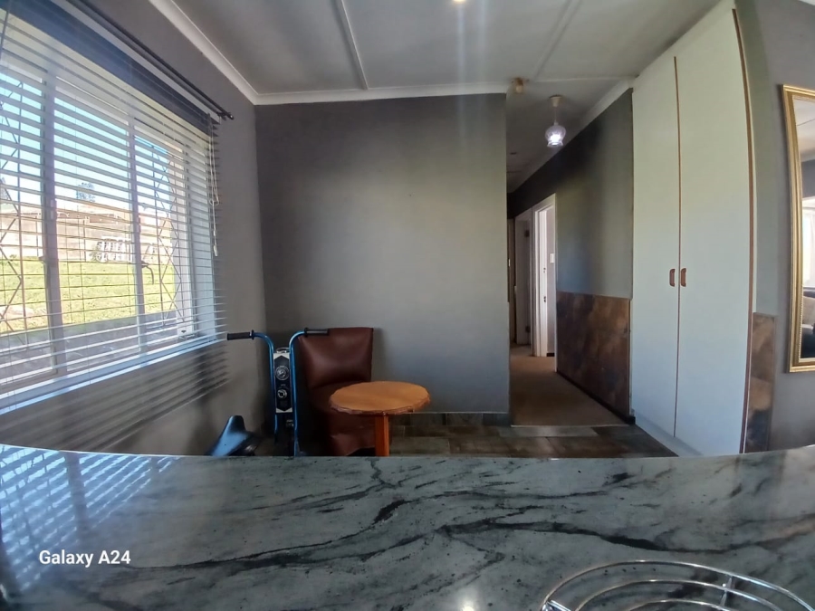 4 Bedroom Property for Sale in Amalinda Eastern Cape